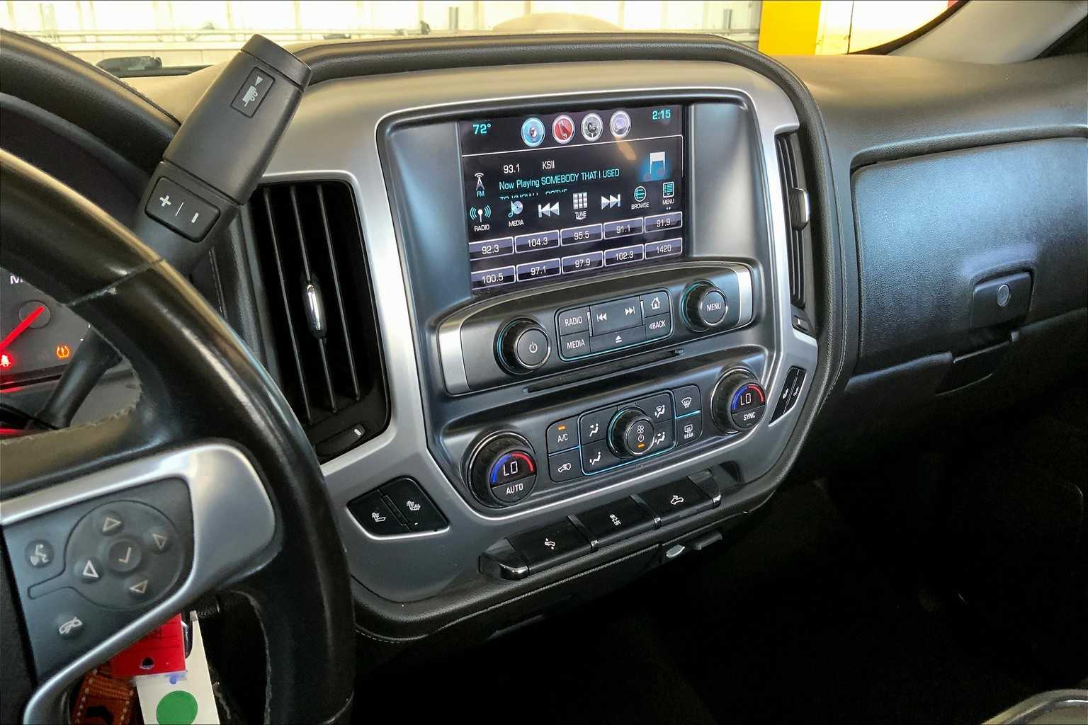 2017 Gmc Sierra 1500 SLT photo 6