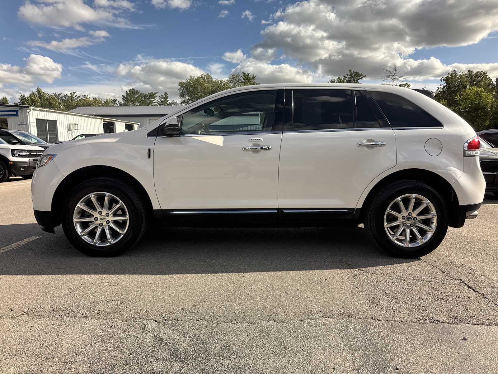 2012 Lincoln MKX photo 8