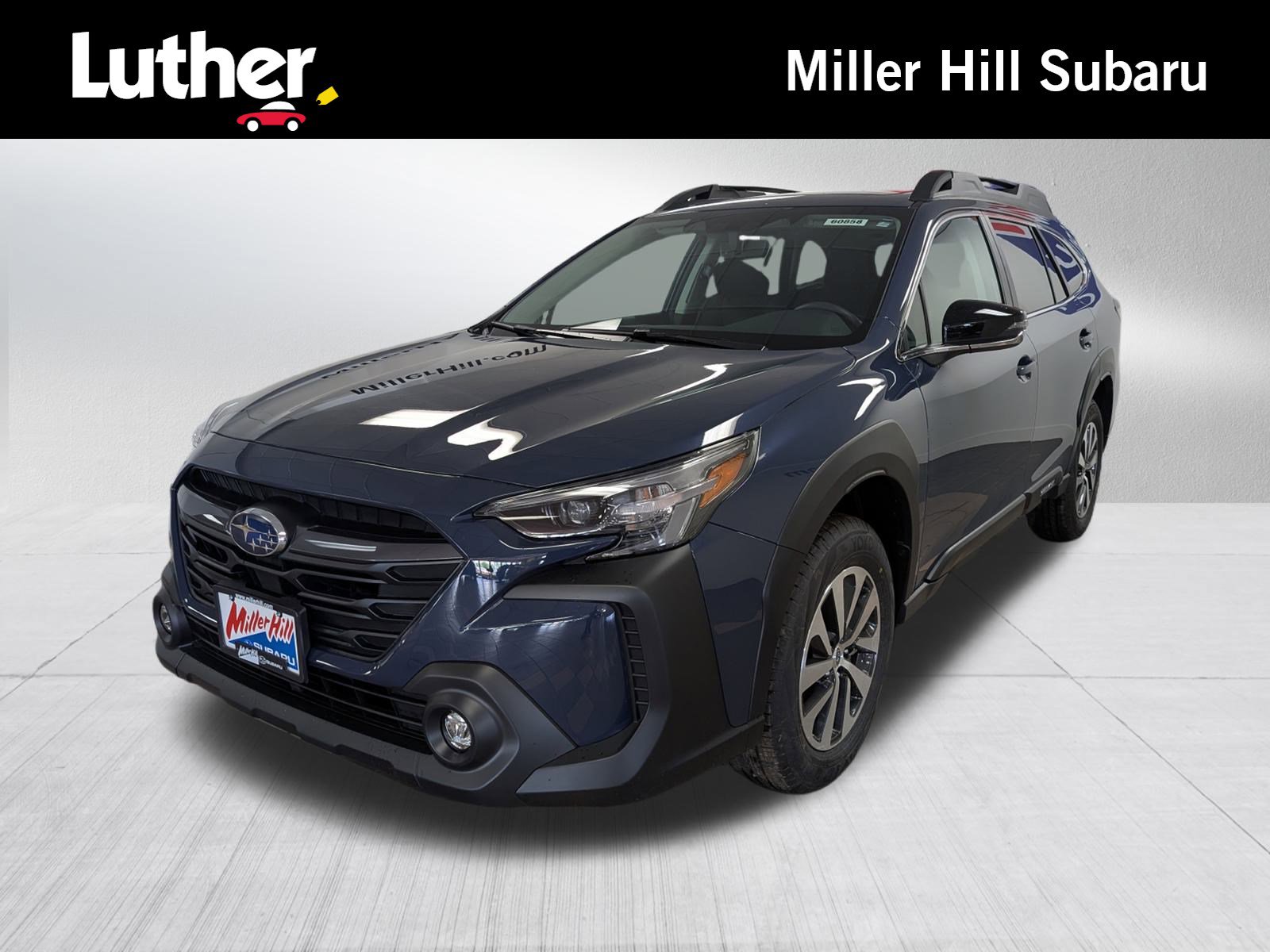 2025 Subaru Outback Premium's photo