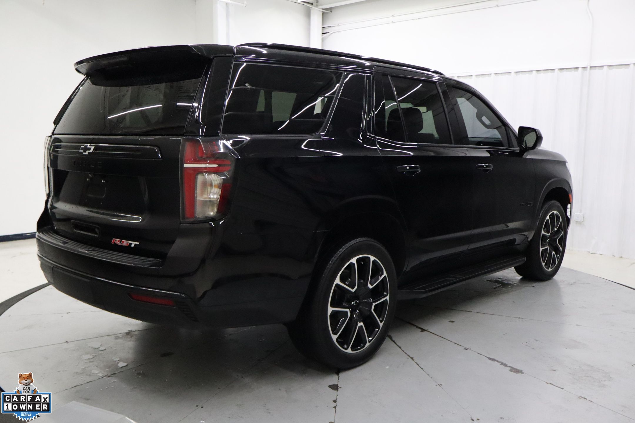 2024 Chevrolet Tahoe RST photo 3