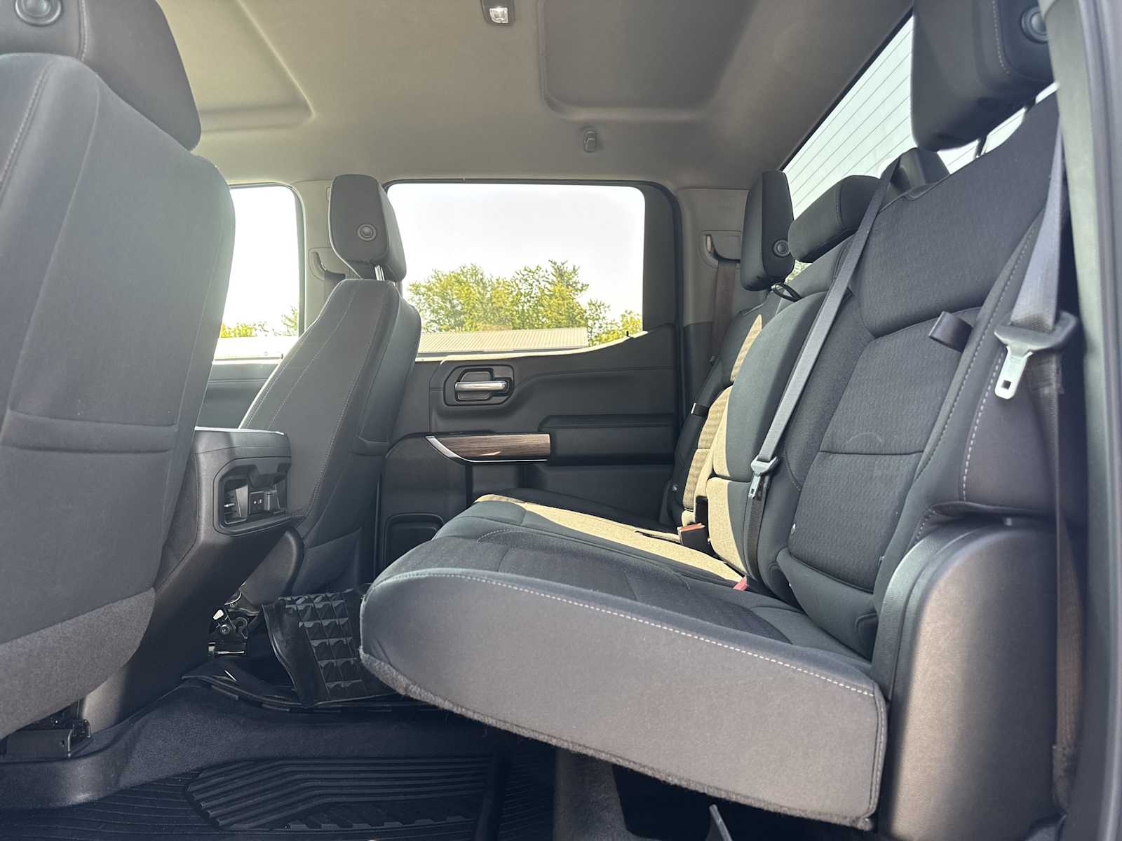 2022 Chevrolet Silverado 1500 LT Trail Boss photo 33