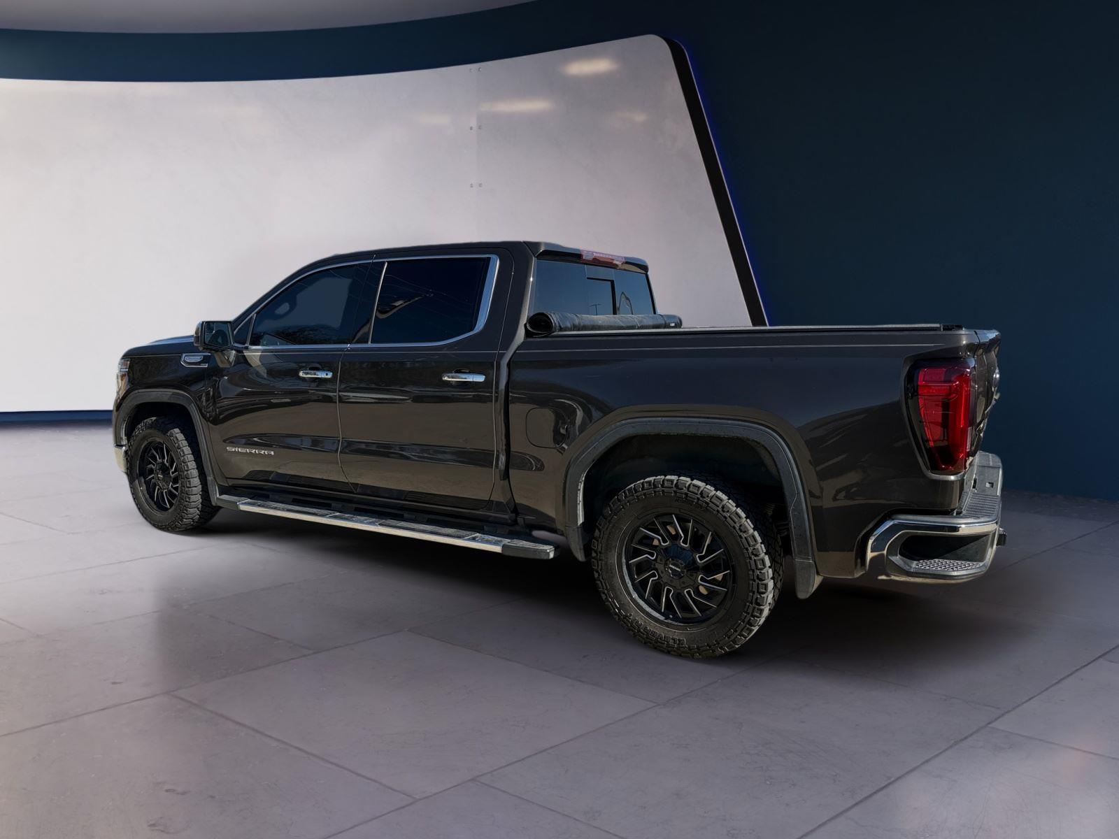 2021 Gmc Sierra 1500 SLT photo 3