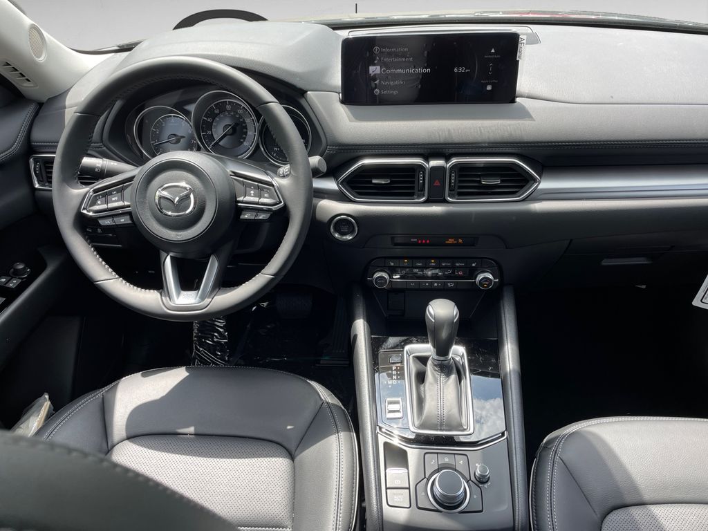 2025 Mazda CX-5 2.5 S Preferred photo 8