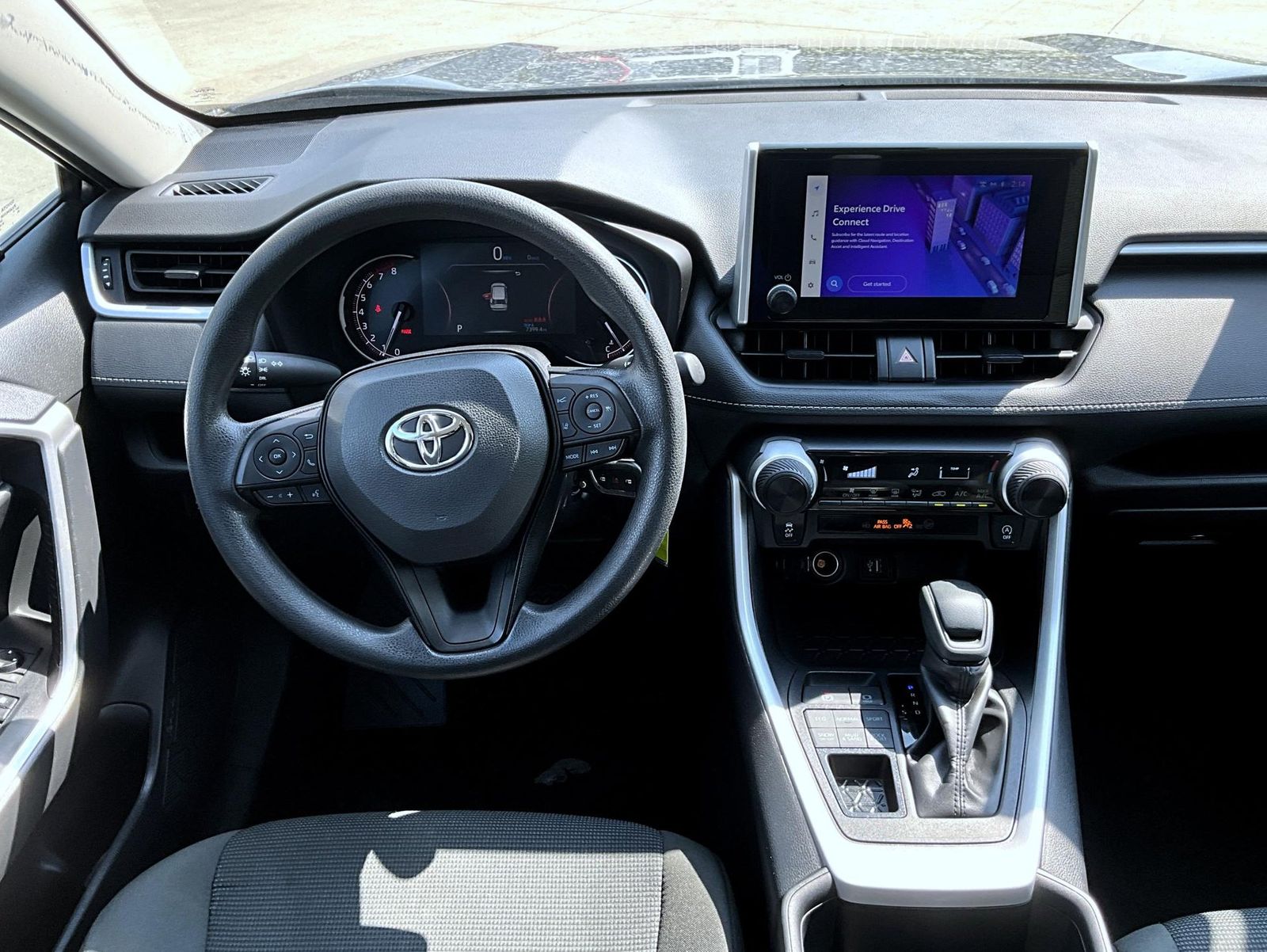2024 Toyota RAV4 LE photo 11