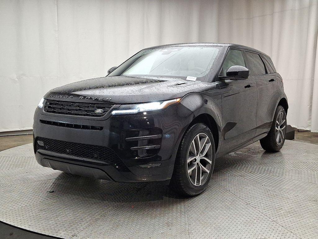 2026 Land Rover Range Rover Evoque Dynamic SE's photo