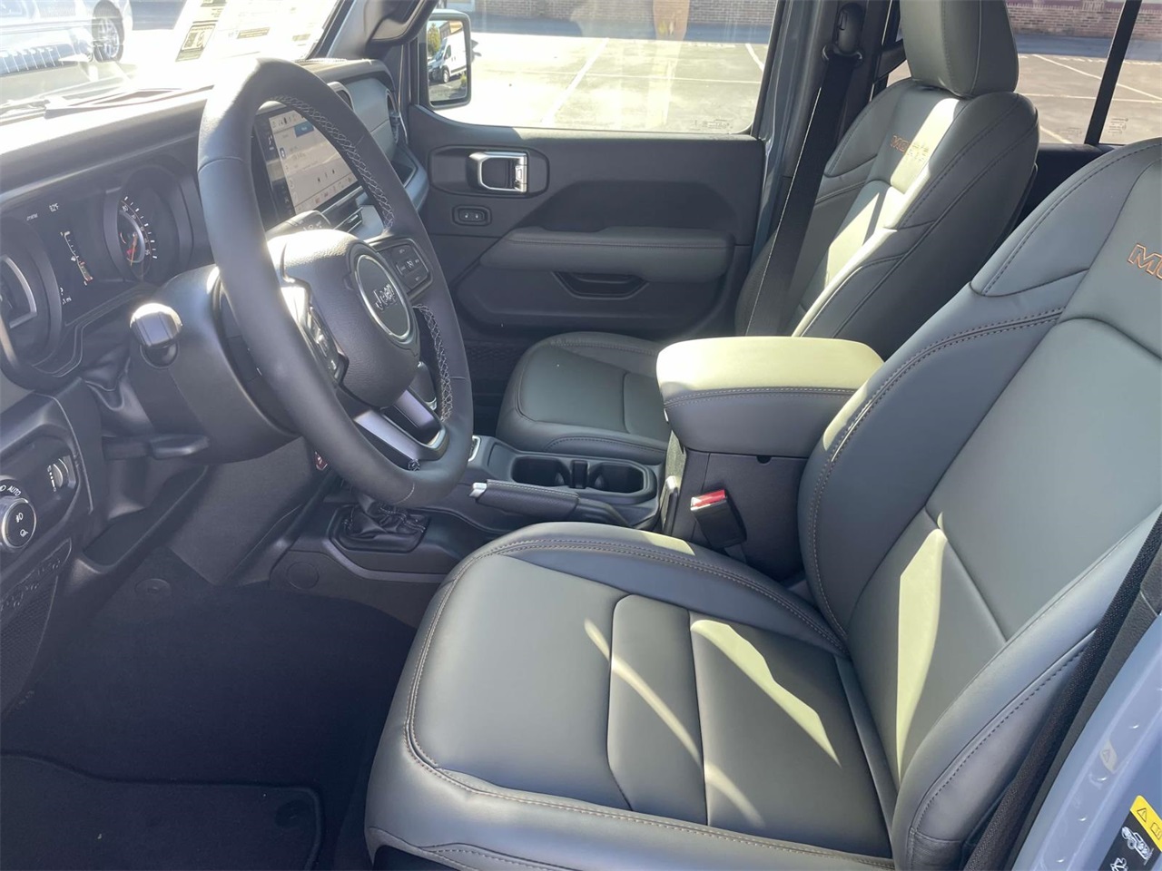 2025 Jeep Gladiator Mojave photo 21