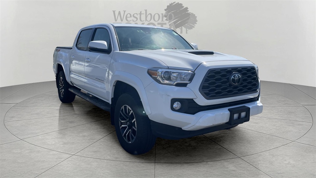 2020 Toyota Tacoma TRD Sport's photo