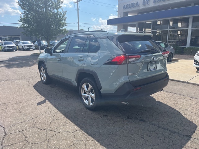 2021 Toyota RAV4 Hybrid XLE Premium photo 7