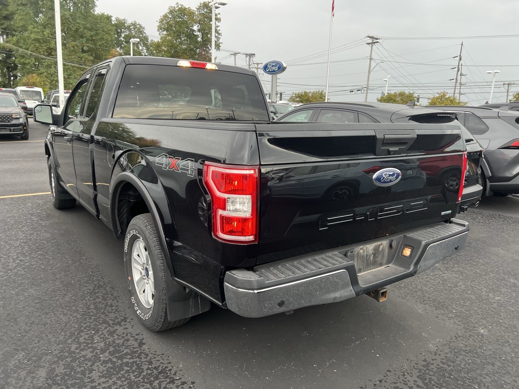 2020 Ford F-150 XLT photo 3