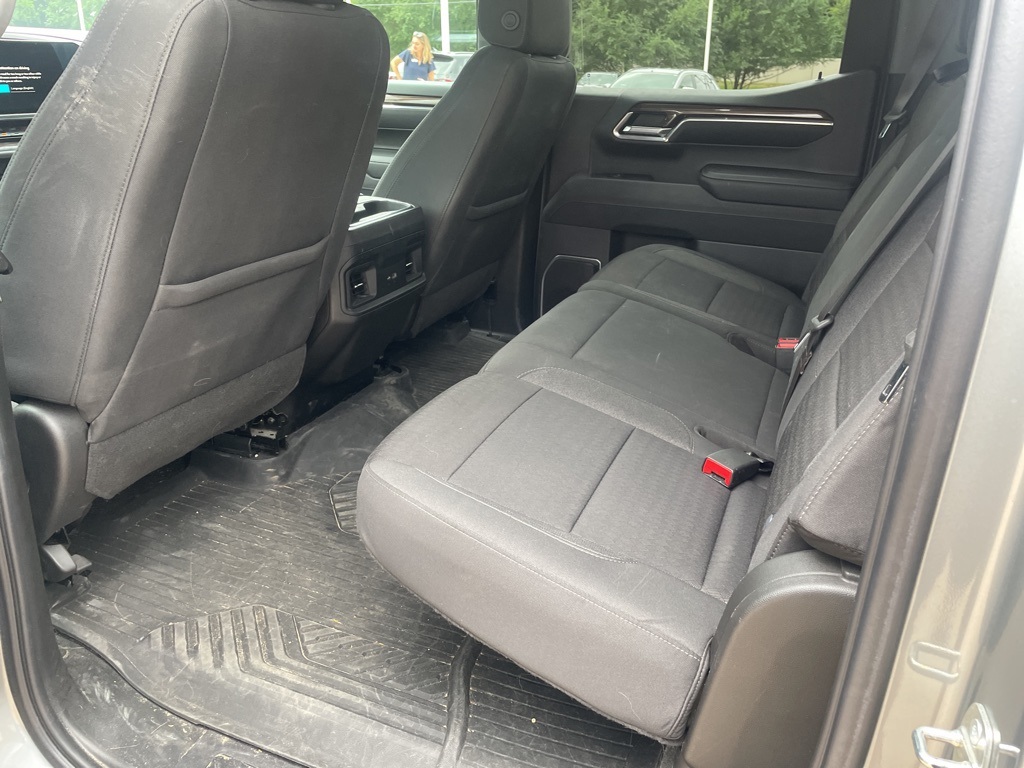 2023 Chevrolet Silverado 1500 RST photo 17