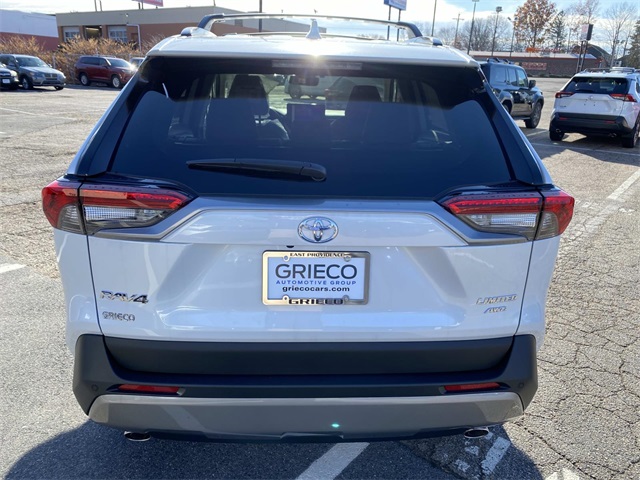 2025 Toyota RAV4 Limited photo 4