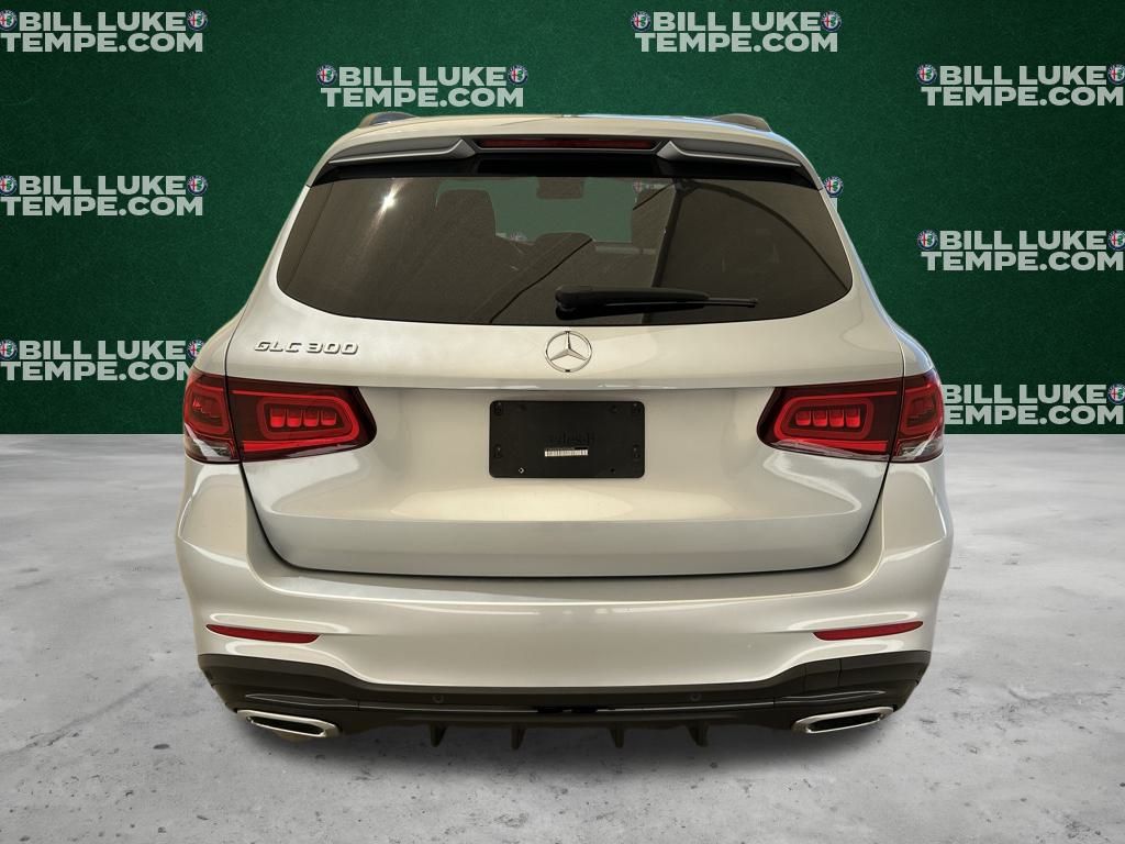 2022 Mercedes Benz GLC 300 AMG photo 4