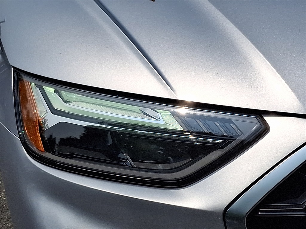 2023 Audi Q5 45 S line Premium photo 3