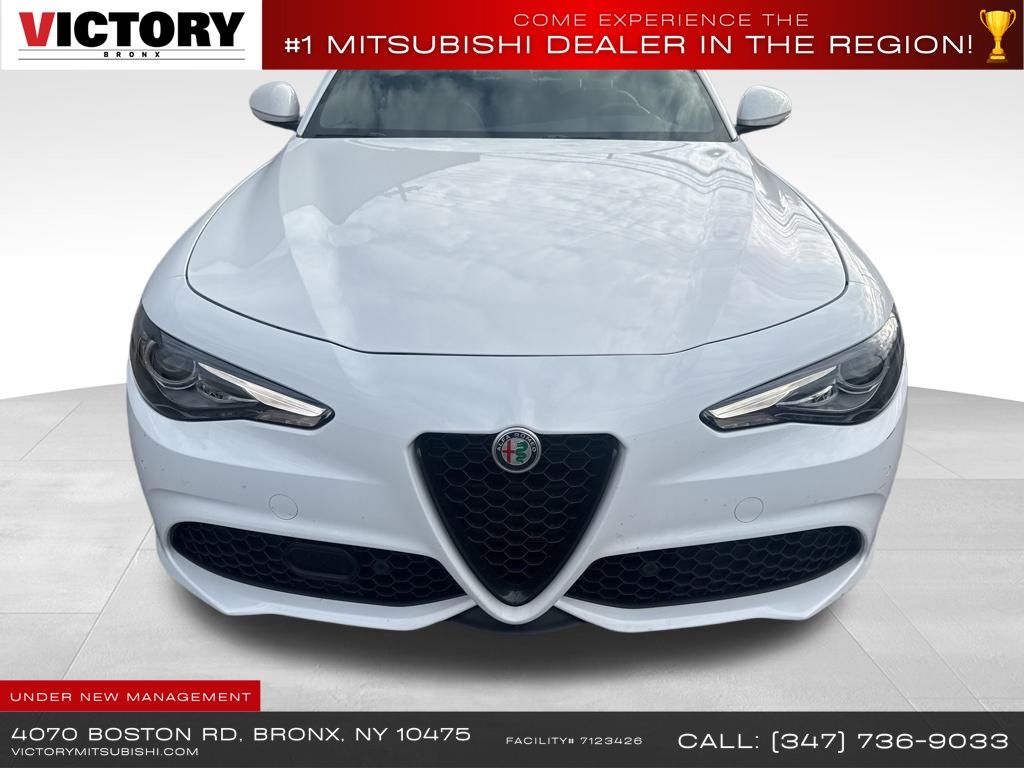 2022 Alfa Romeo Giulia SPRINT photo 2