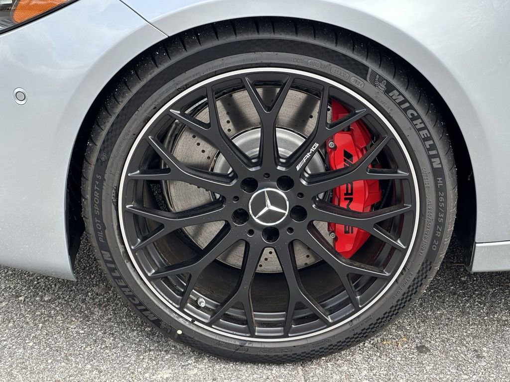 2025 Mercedes Benz C AMG 63 S E PERFORMANCE 4MATIC photo 13