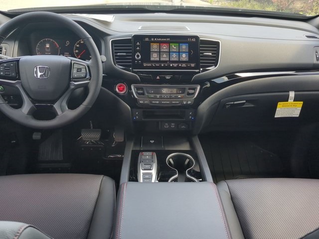 2025 Honda Ridgeline Black Edition photo 10