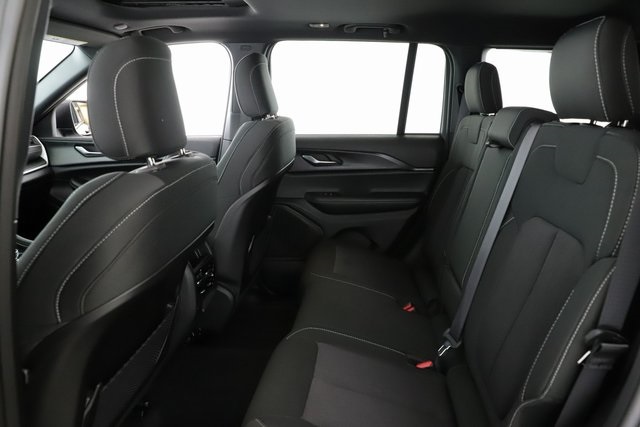 2025 Jeep Grand Cherokee Laredo X photo 27