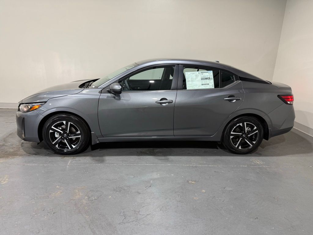 2025 Nissan Sentra SV photo 4