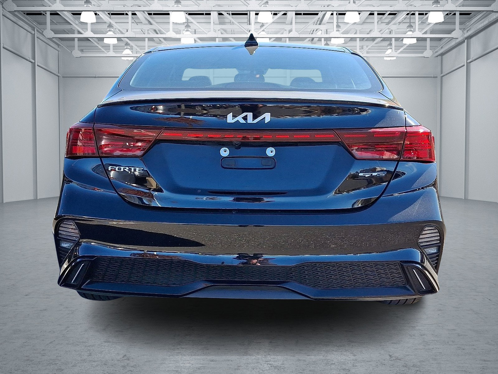 2023 Kia Forte GT-Line photo 4