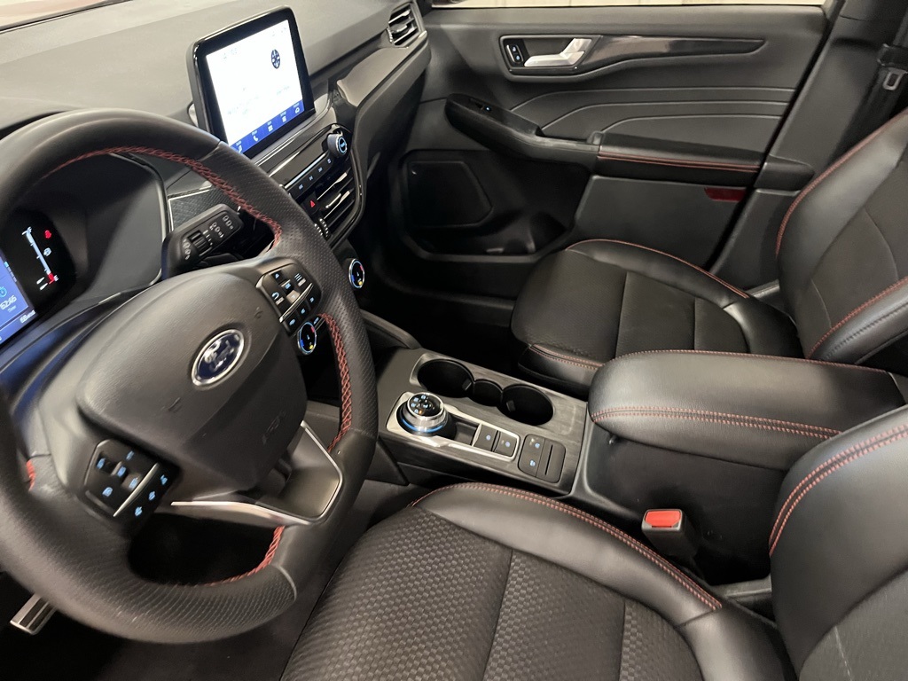 2023 Ford Escape ST-Line photo 15
