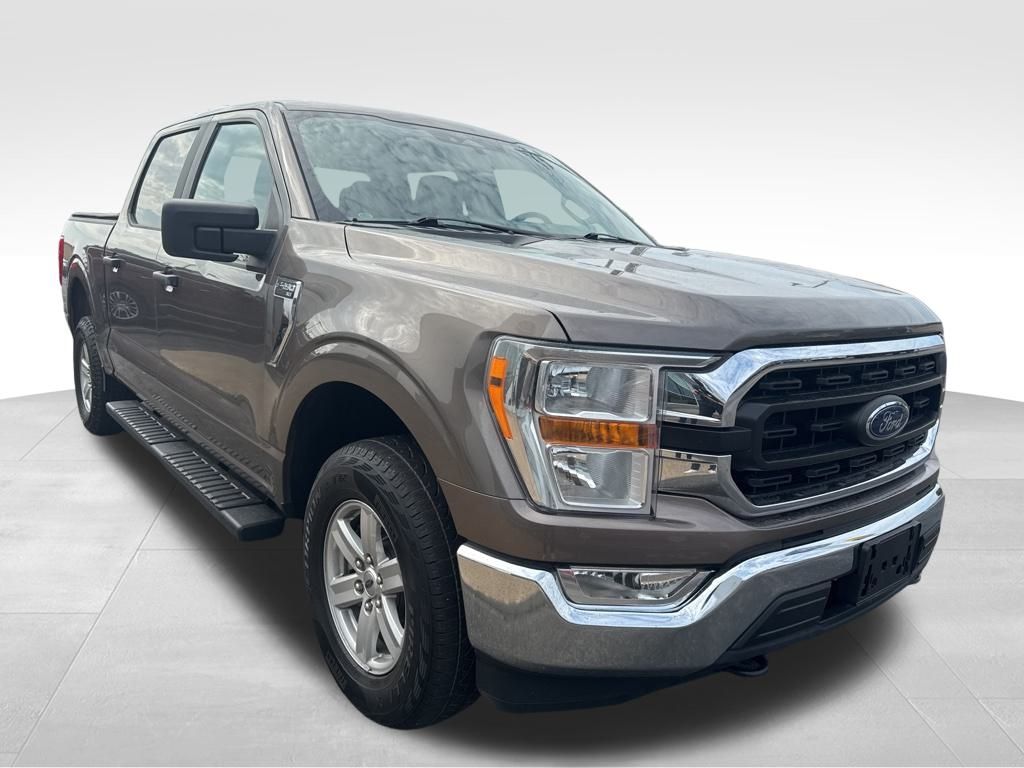 2022 Ford F-150 XLT photo 3