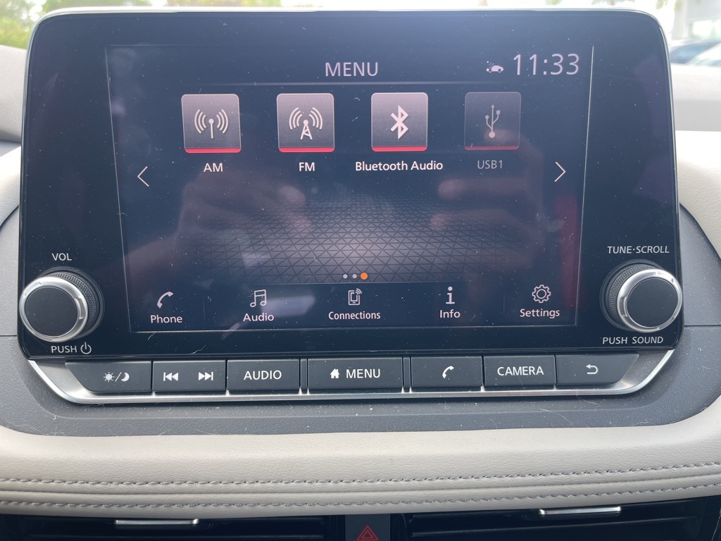 2022 Nissan Rogue SV photo 13