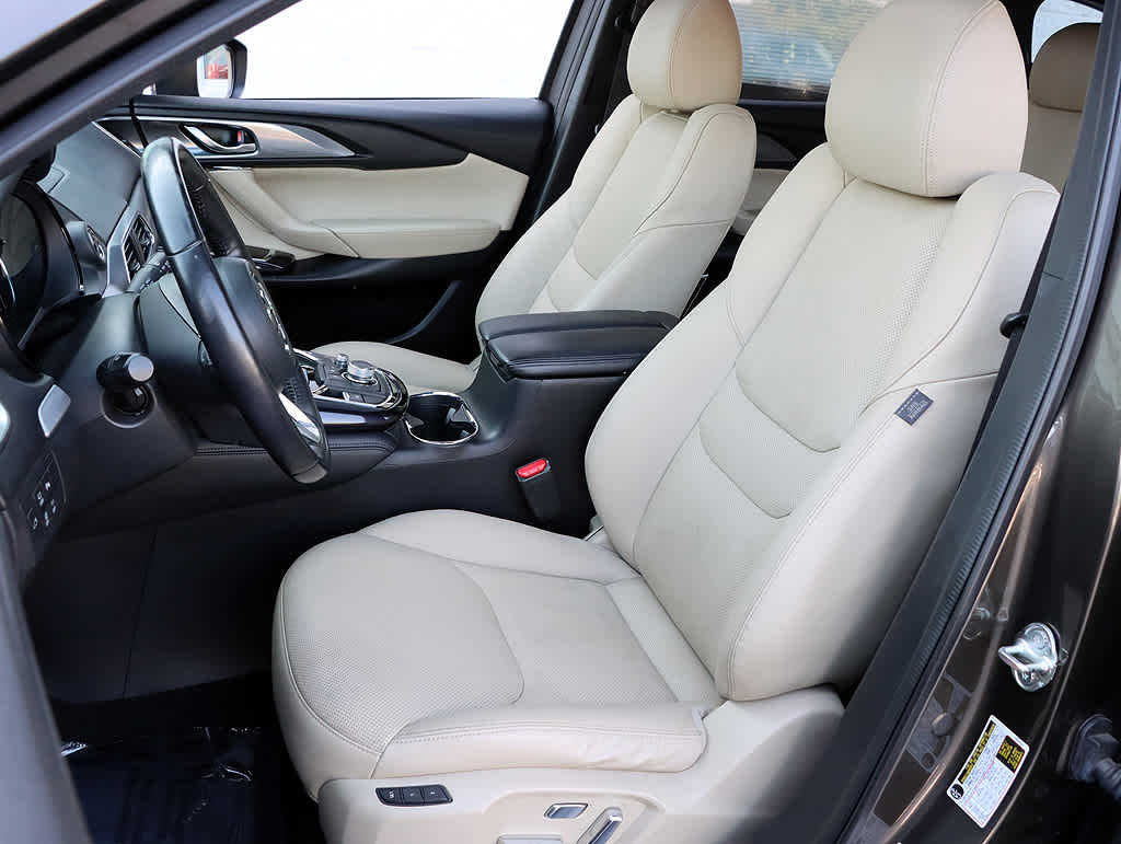 2019 Mazda CX-9 Grand Touring photo 4