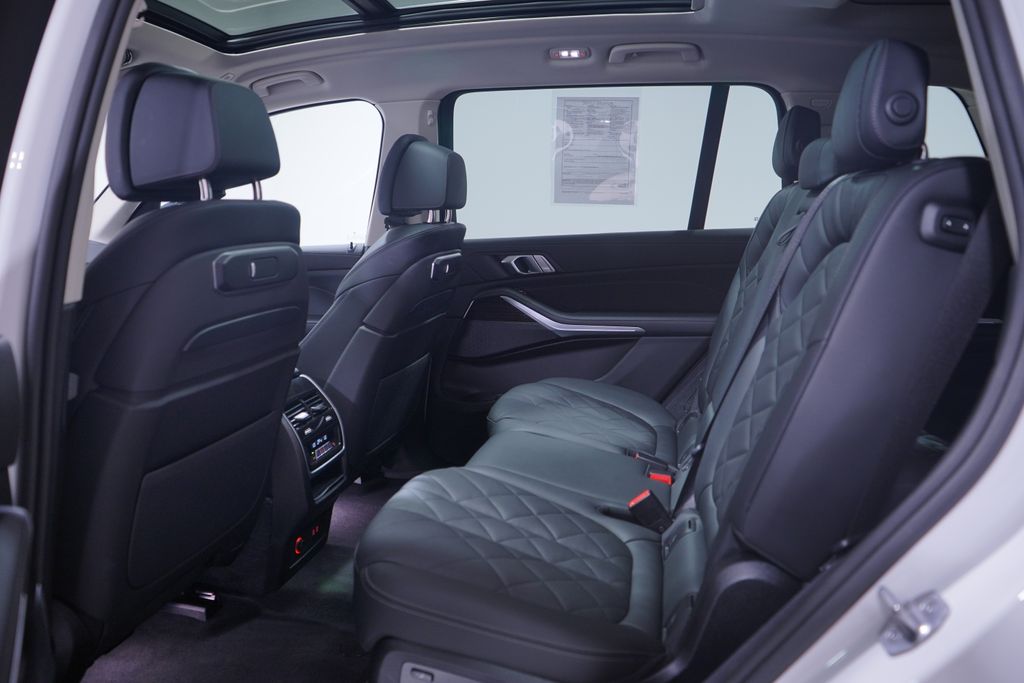 2025 Bmw X7 xDrive40i photo 9