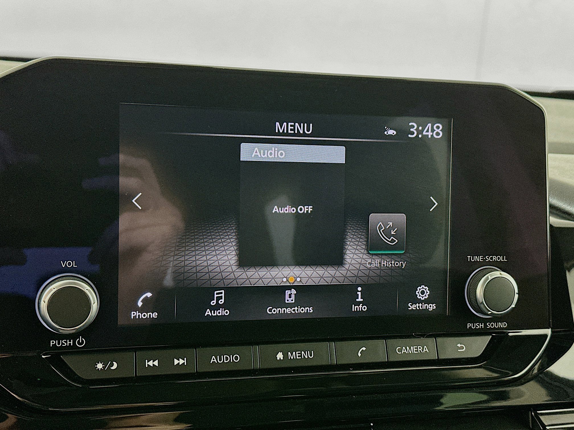2023 Nissan Pathfinder SV photo 14