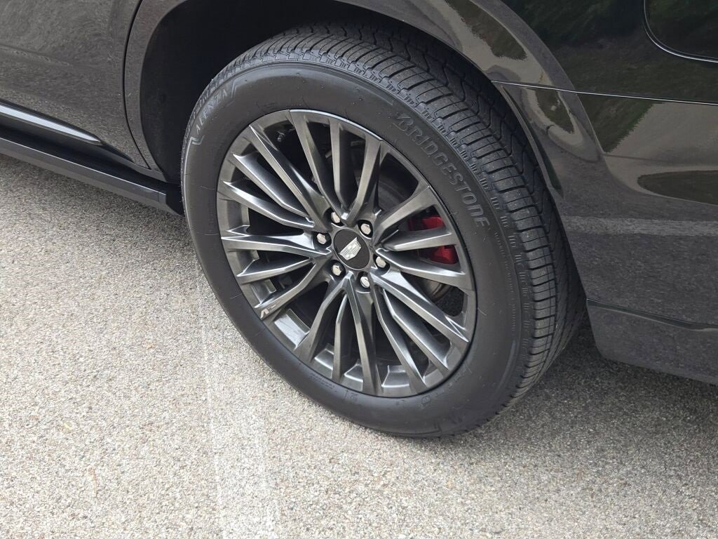 2023 Cadillac Escalade V-Series photo 19