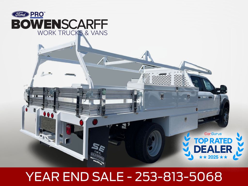 2024 Ford F-450 Super Duty Chassis Cab XL's photo