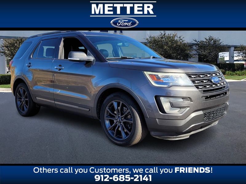 2017 Ford Explorer XLT's photo