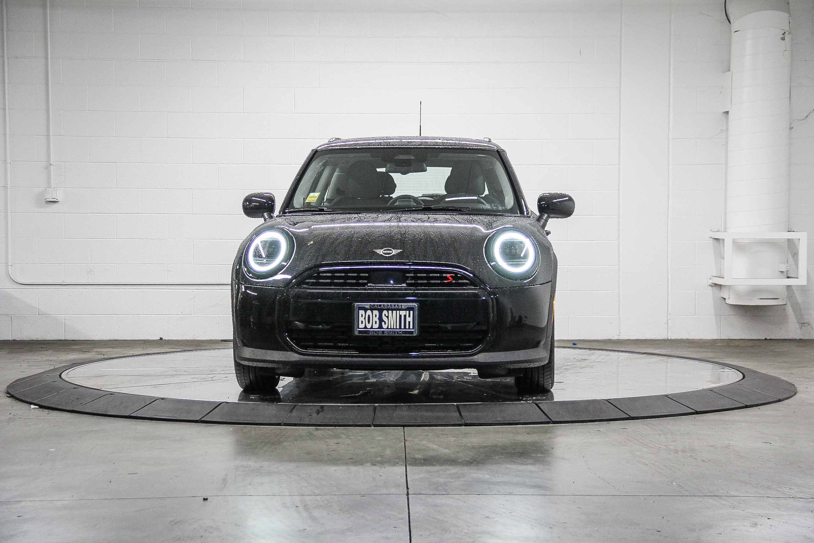 2025 Mini Cooper 2 Door Hardtop S photo 2