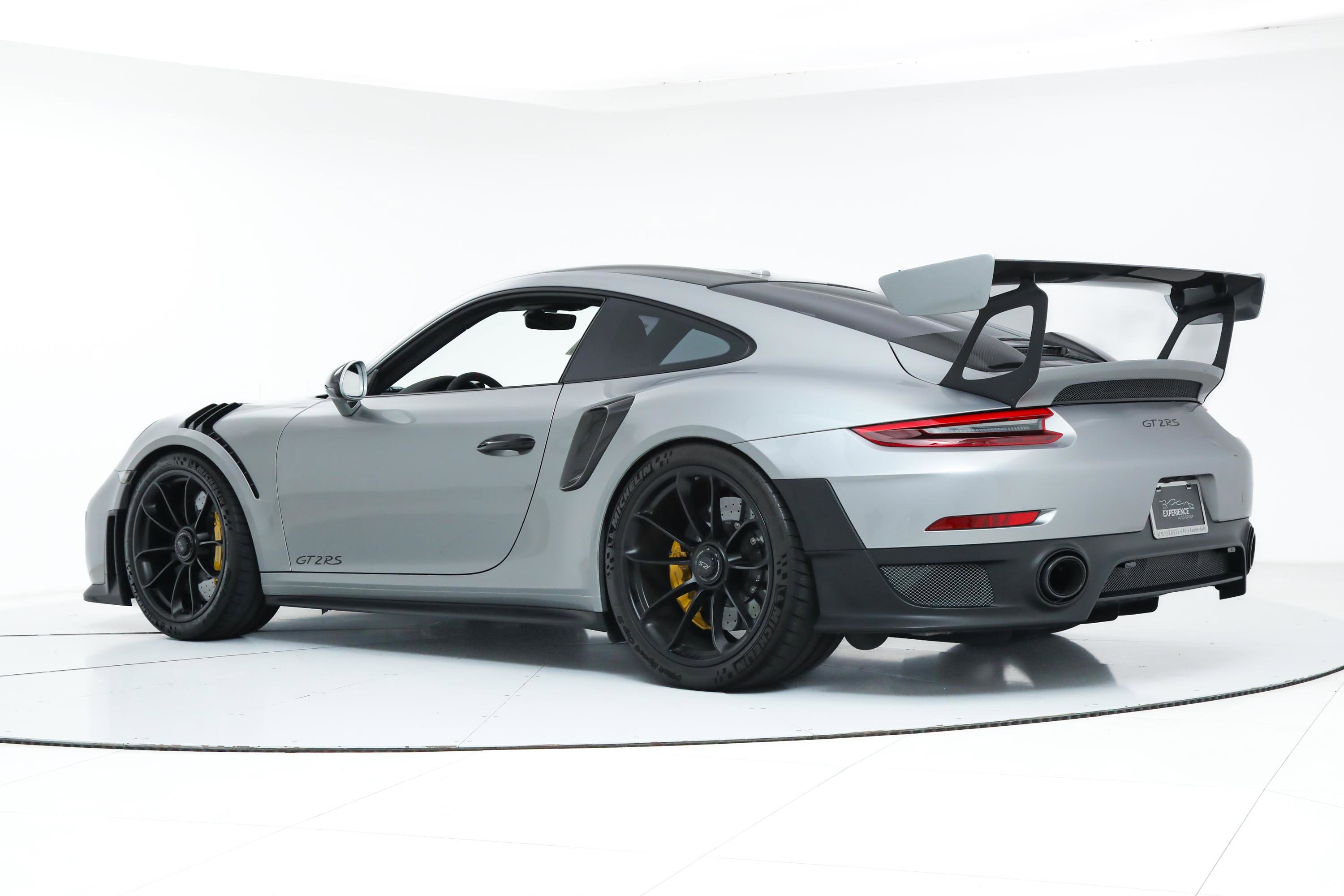 2019 Porsche 911 GT2 RS photo 5