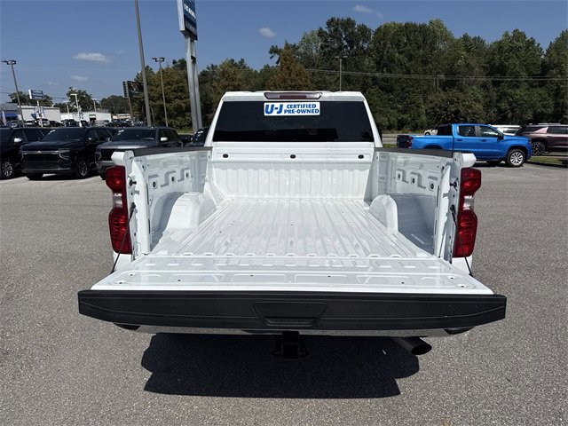 2022 Chevrolet Silverado LT photo 25