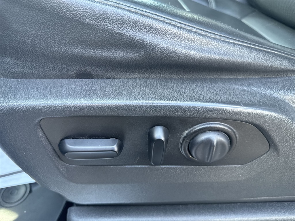 2020 Gmc Sierra 1500 SLT photo 17