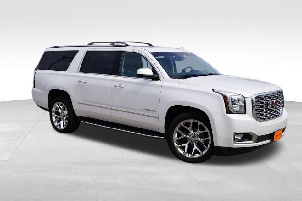 2020 Gmc Yukon XL Denali photo 2