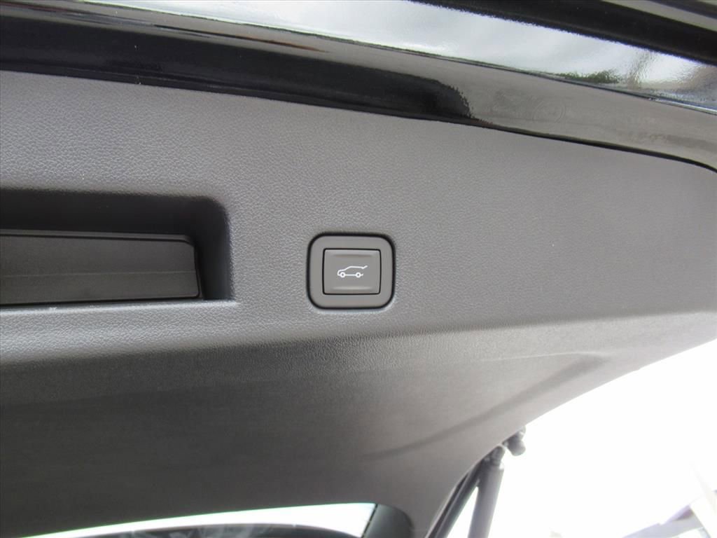 2026 Gmc Acadia Elevation photo 28