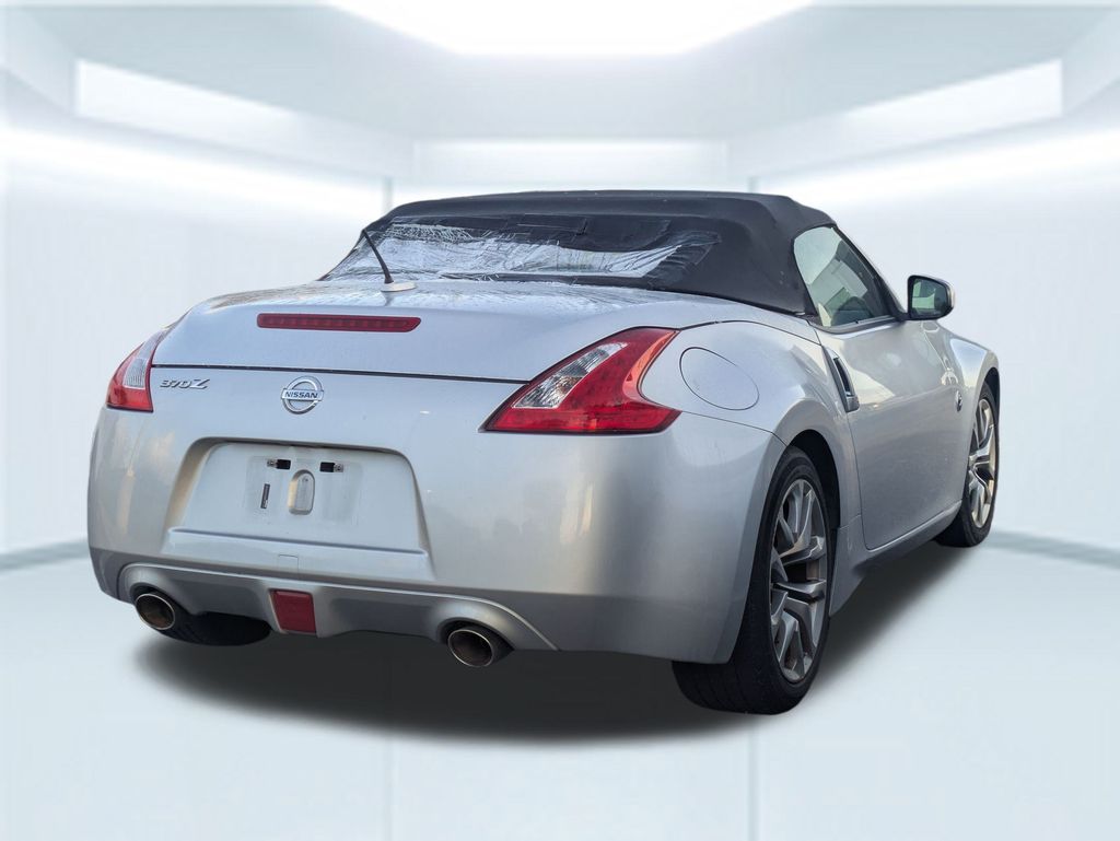 2013 Nissan 370Z Base photo 4