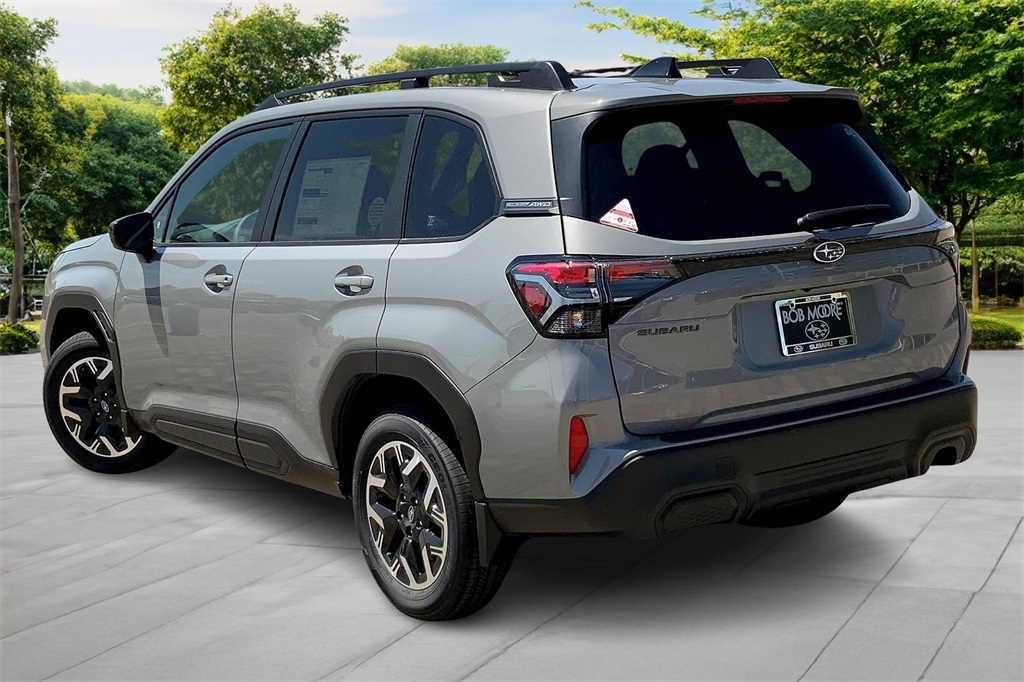 2025 Subaru Forester Premium Base photo 3