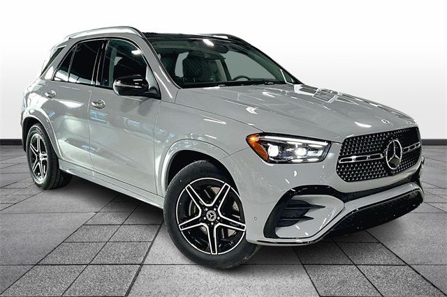 2026 Mercedes-Benz GLE GLE450's photo