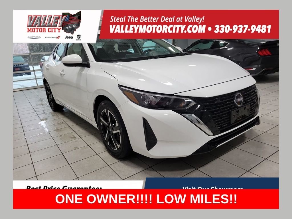 2025 Nissan Sentra SV's photo