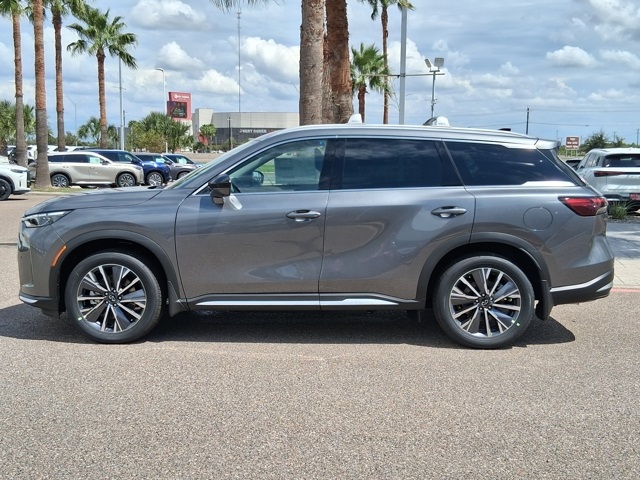 2026 Infiniti QX60 Luxe photo 3