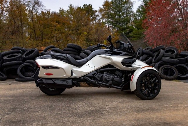 2025 S/SMAATEE&SONSドゥルン47 BLK 2025 Can-Am® Spyder F3-S Rotax 1330 ACE | Honda of Winston-Salem