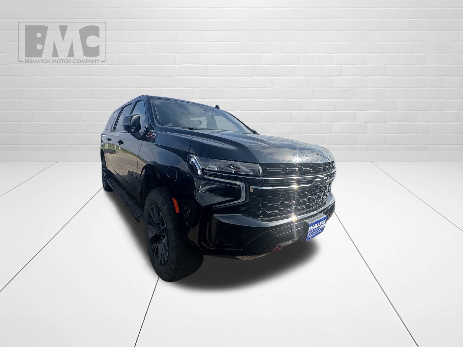 2021 Chevrolet Suburban Z71 photo 2