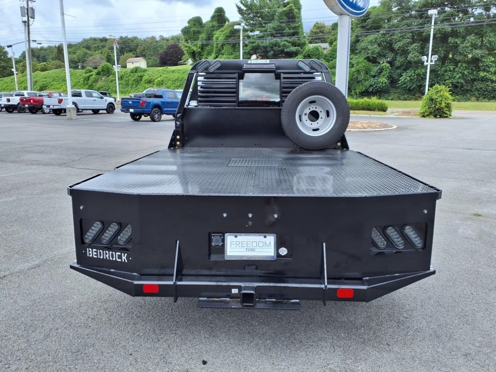 2024 Ford F-350 photo 13