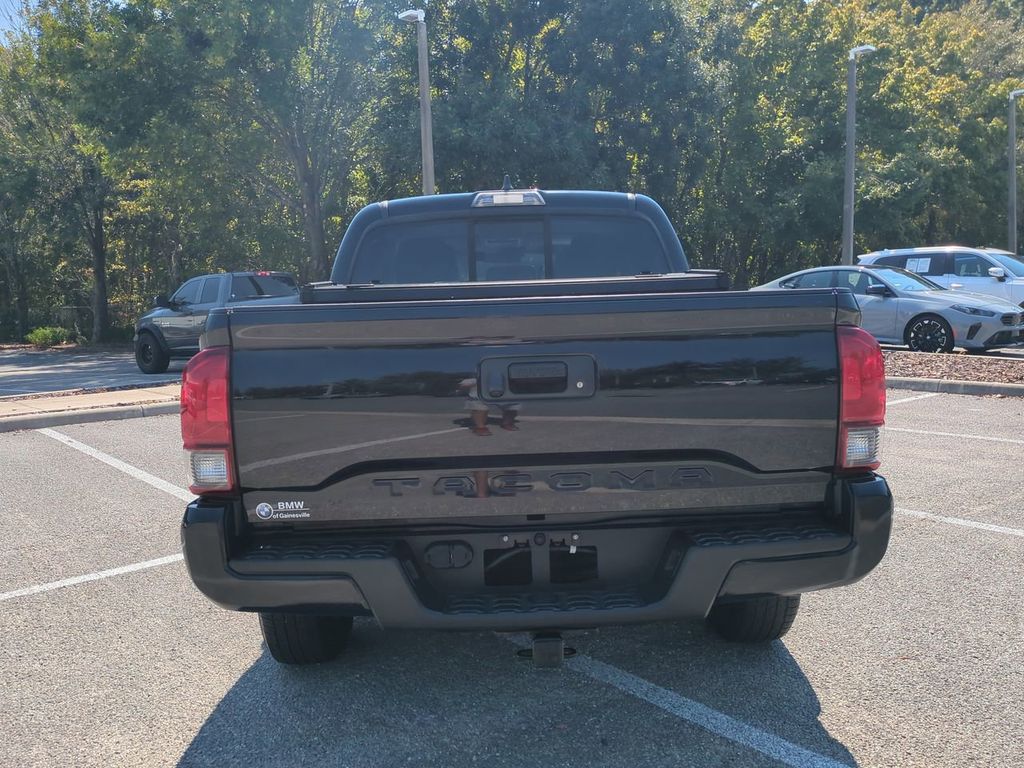2021 Toyota Tacoma SR5 photo 4