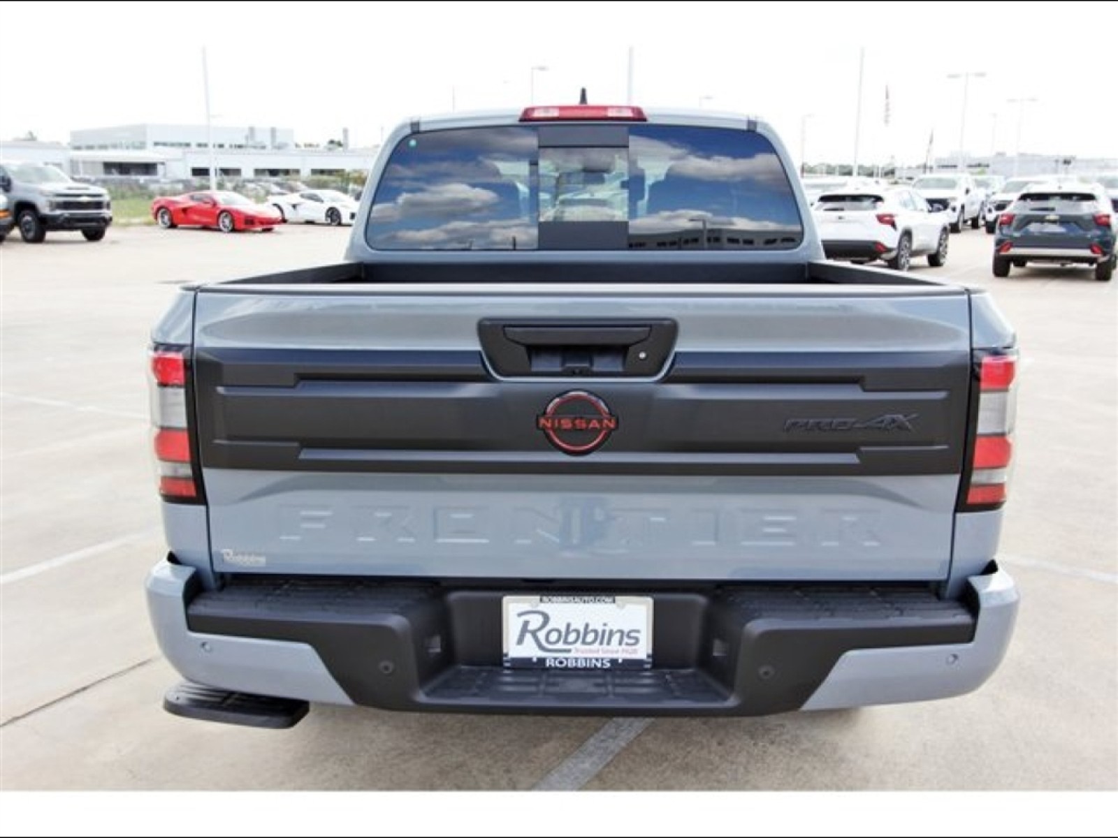 2025 Nissan Frontier Crew Cab PRO-4X® Gray at Robbins Nissan