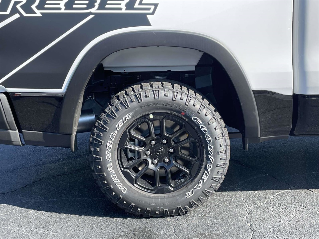 2026 Ram 1500 Rebel photo 33