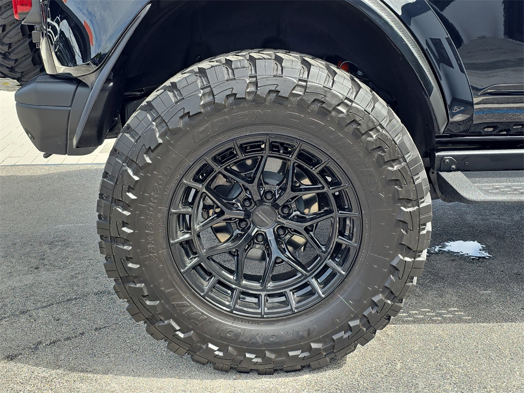 2024 Ford Bronco Raptor photo 8